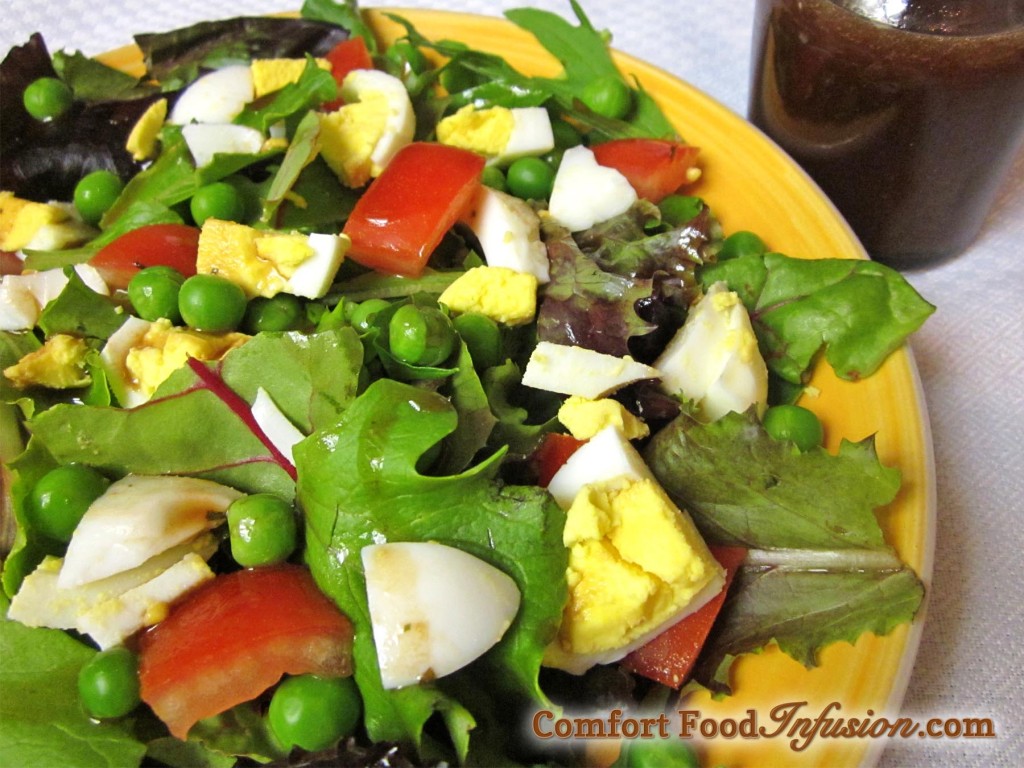 Mixed Greens and Egg Salad with Tarragon Vinaigrette