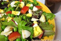 Mixed Greens and Egg Salad with Tarragon Vinaigrette